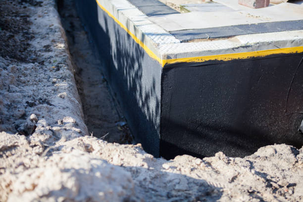 Professional Wet Basement Repair technician working in Convoy, OH